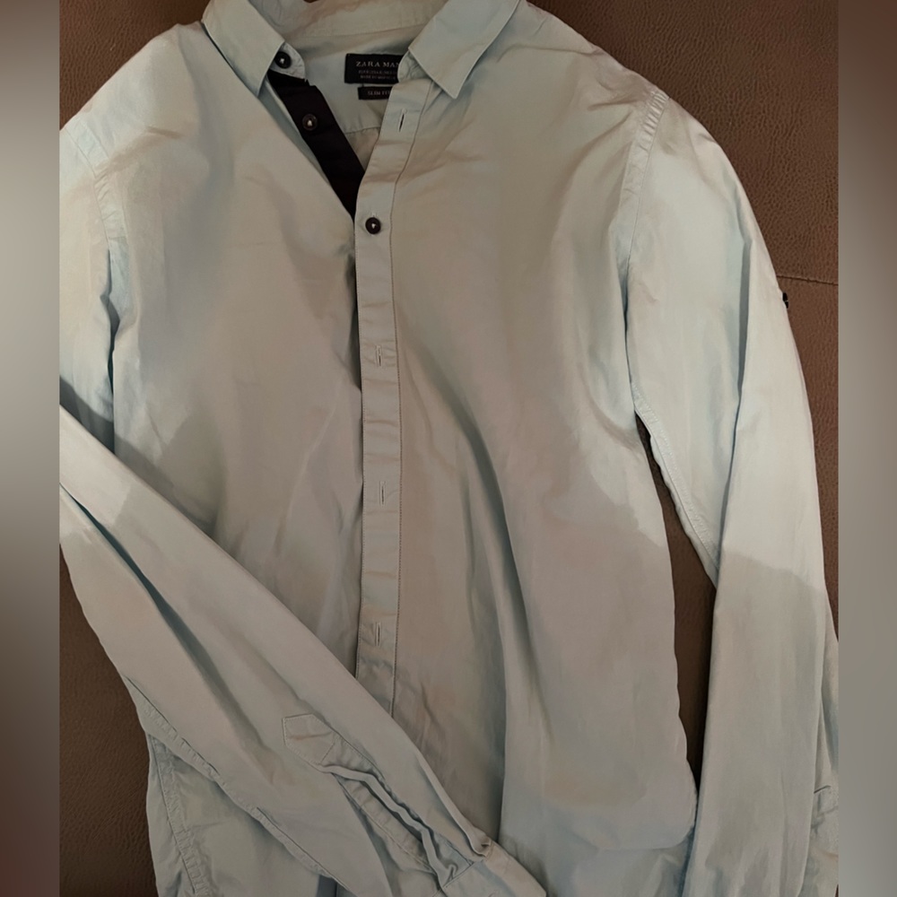 Zara men’s dress shirt button down